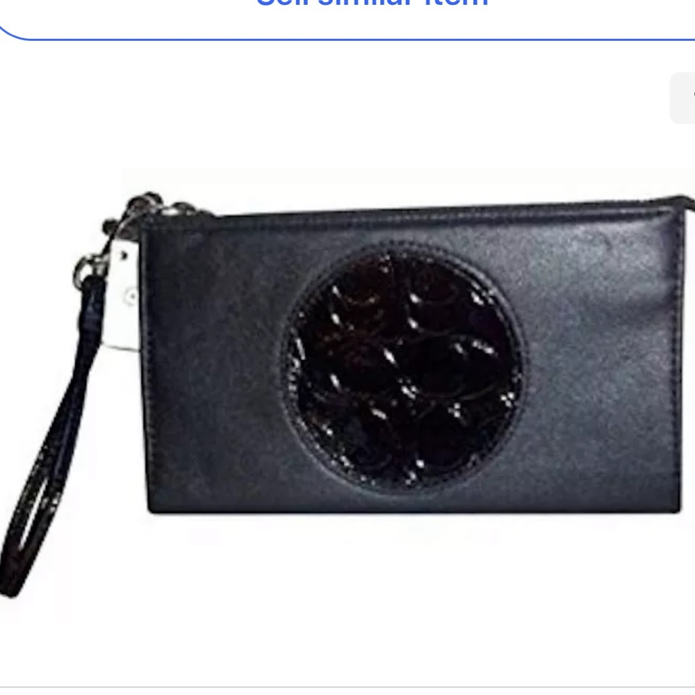 Coach Black Zippy Wallet Wristlet F47871